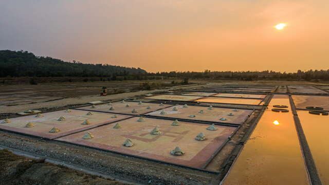 Xiyuan Salt Fields