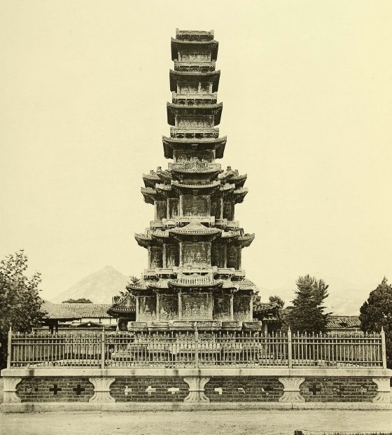 圆觉寺址十层石塔